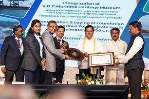 Union Minister Sarbananda Sonowal Launches Over ₹1,500 Crore Projects at VOC Port, Boosting Green & Digital Maritime Infrastructure